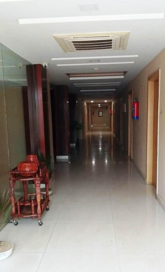 Hotel Yash Inn Mirzapur Экстерьер фото