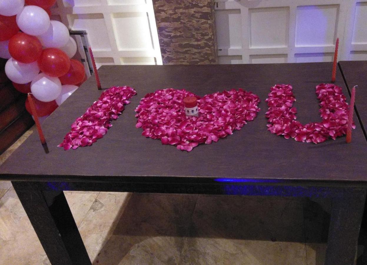 Hotel Yash Inn Mirzapur Экстерьер фото