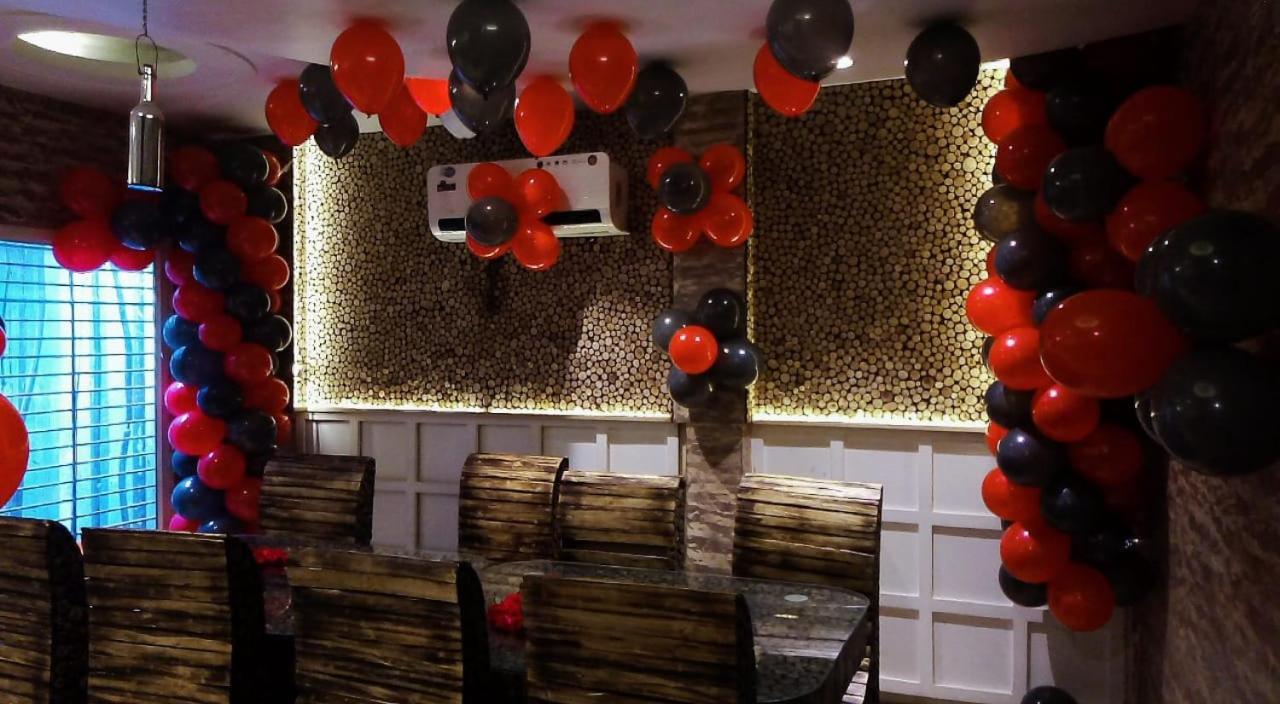 Hotel Yash Inn Mirzapur Экстерьер фото